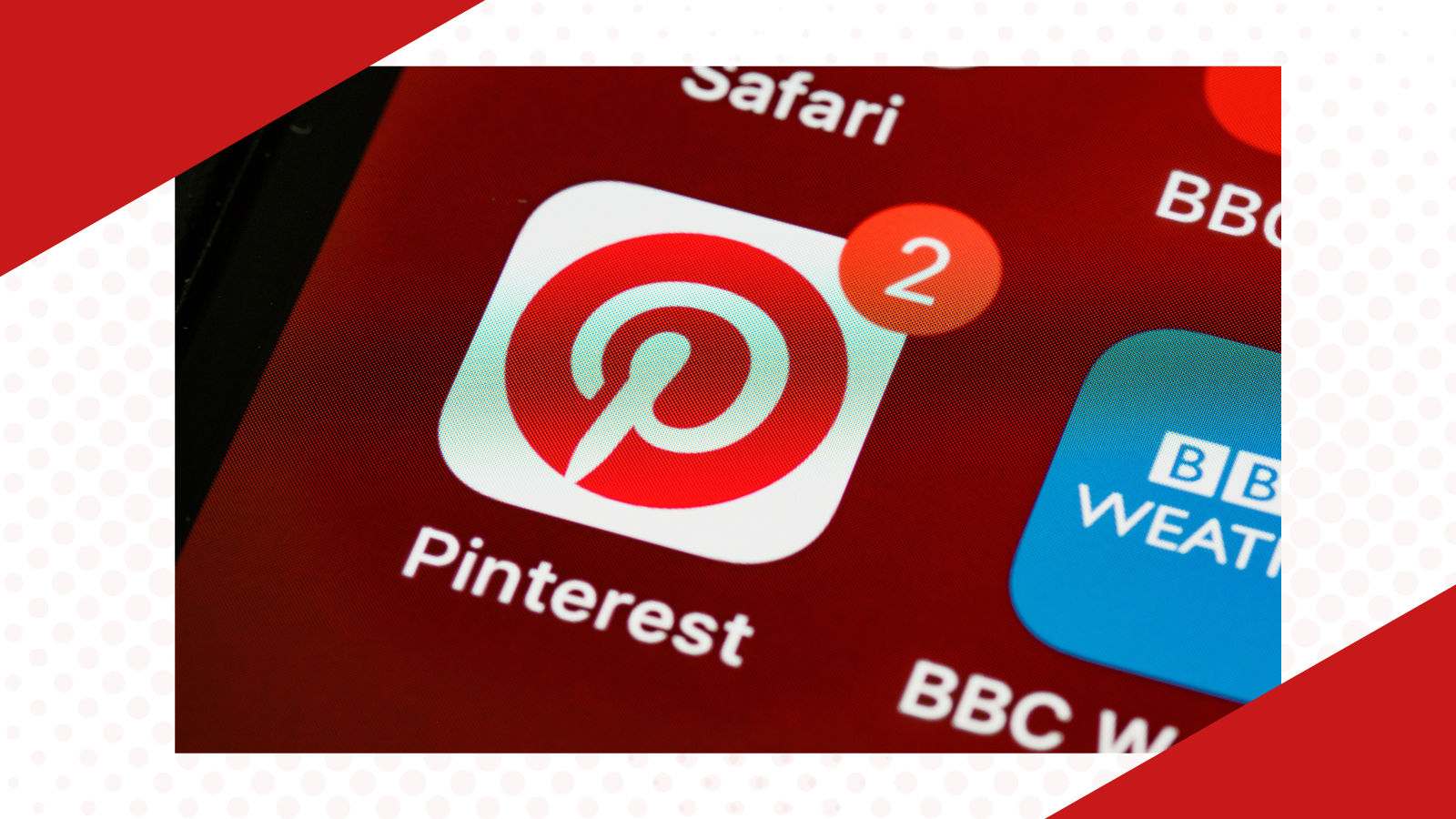 Logo pinterest avec notifications smartphone